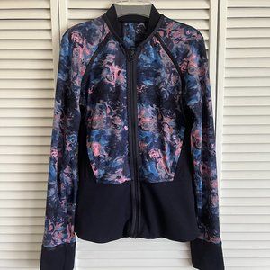 Lululemon If You’re Lucky Jacket purple, navy & pink floral size 6 rare